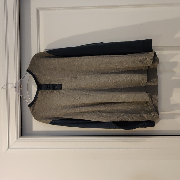 4 for $10 Mens Tee shirts Size XL - Picture 2 of 4